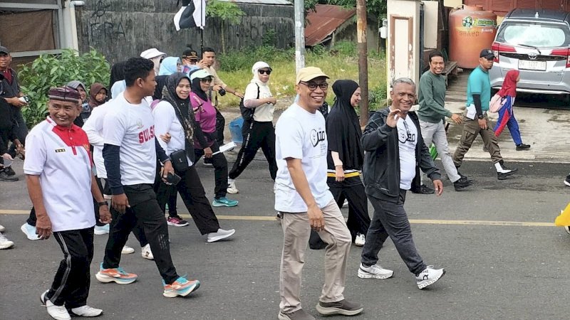 Gerak Jalan Sehat Warnai Penyambutan MQK Internasional di Wajo