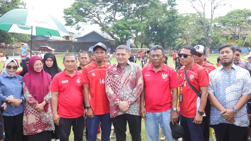 Wali Kota Makassar Support Talenta Muda Lapangan Hijau