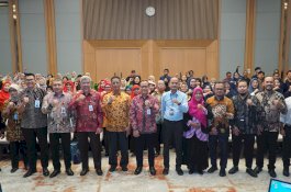 OJK, BI, dan LPS Dorong Generasi Muda Melek Keuangan Syariah di Makassar