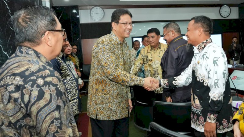 Gubernur Andi Sudirman Sampaikan Usulan Penguatan Program Daerah ke Menteri Keuangan RI