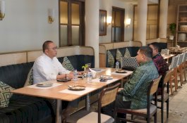 Bertemu Kemensos, Wali Kota Makassar Serius Hadirkan Sekolah Rakyat di Pulau