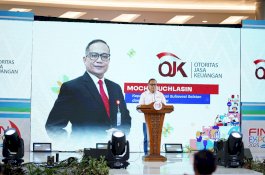 Dorong Generasi Muda Melek Teknologi Finansial dan Investasi Aman di FinExpo 2025