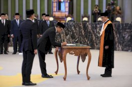 Lengkapi Formasi 11 ADK, Juda Agung Bergabung sebagai Perwakilan Bank Indonesia di OJK