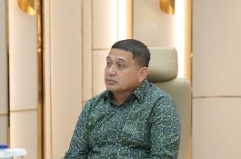 Bertemu Mentan RI, Munafri Tegaskan Pemkot Makassar Siap Kembangkan Pertanian Perkotaan