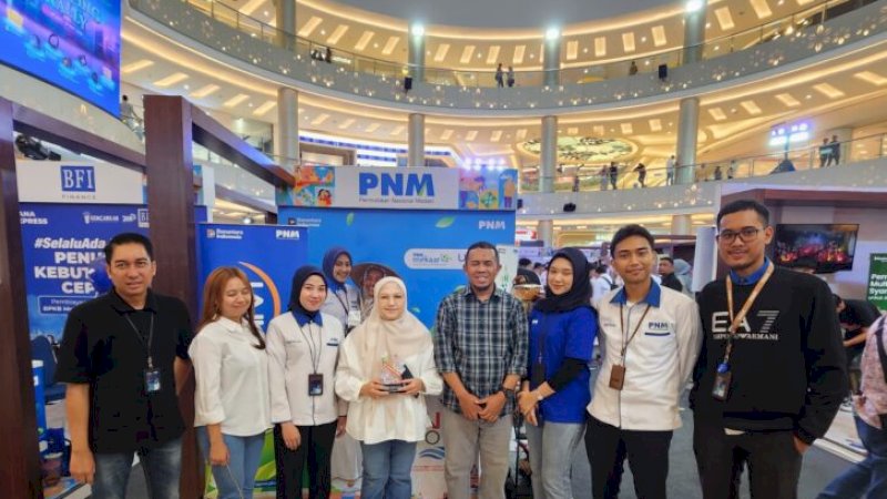 Otoritas Jasa Keuangan (OJK) Provinsi Sulawesi Selatan dan Barat (Sulselbar) memberikan apresiasi kepada PT Permodalan Nasional Madani (PNM) Cabang Makassar atas kontribusinya yang konsisten dalam memperluas akses pembiayaan dan literasi keuangan bagi pelaku usaha mikro dan kecil (UMK).