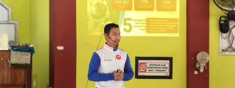 Astra Motor Sulsel dan Polres Gowa Edukasi Pelajar Madrasah Aliyah Madani Soal Keselamatan Berkendara