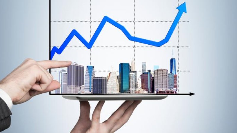 pasar modal Sulsel menunjukkan tren yang semakin positif. Data Otoritas Jasa Keuangan (OJK) Sulselbar mencatat, jumlah investor di wilayah ini meningkat 25,68 persen secara tahunan hingga pertengahan 2025.