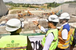 Pastikan Pembangunan Sesuai Rencana, Gubernur Sulsel Tinjau Progres Bendungan Jenelata di Gowa