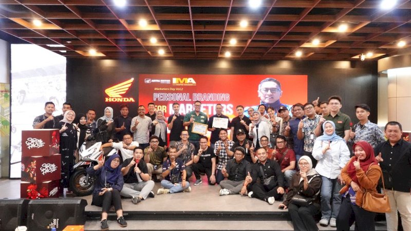 Astra Motor Sulawesi Selatan (Asmo Sulsel) selaku main dealer sepeda motor Honda untuk wilayah Sulawesi Selatan, Barat, Tenggara, dan Ambon, menjadi tuan rumah gathering Indonesia Marketing Association (IMA) Makassar Chapter. Kegiatan berlangsung pada Kamis, 16 Oktober 2025, di Astra Motor Experience Center (AMEC), Trans Studio Mall Makassar.