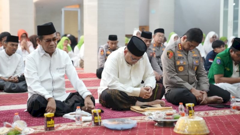 Wali Kota Makassar Ajak Santri Jaga Persatuan Bangsa Lewat Dzikir dan Doa untuk Nusantara