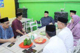 Wali Kota Makassar Ajak Warga  Jadikan Masjid Pusat Kegiatan Sosial dan Pendidikan Umat