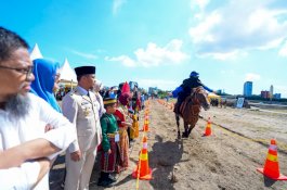 Lomba Berkuda dan Memanah Gubernur Cup 2025 Resmi Digelar
