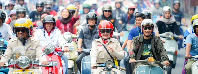 Gubernur-Wagub Sulsel Kompak Hadiri Tudang Sipulung Pemuda Sulsel dan pawai vespa di CPI Makassar