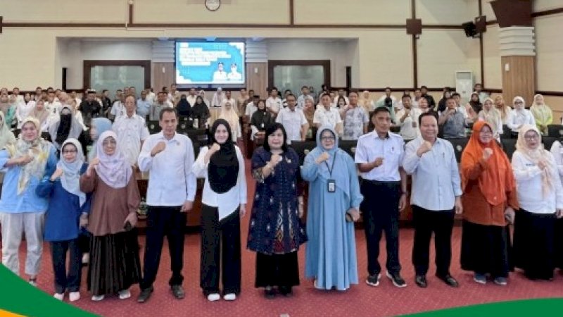 Bimtek untuk memperkuat mekanisme pencegahan dan penanganan kekerasan di satuan pendidikan yang berlangsung di Ruang Rapat Pimpinan Kantor Gubernur Sulsel, Rabu (29/10/2025).