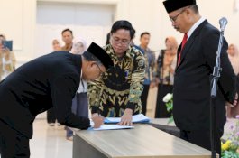  Kepala Kantor Wilayah Lantik 10 Pejabat Administrator di Lingkungan Kementerian Agama Sulsel