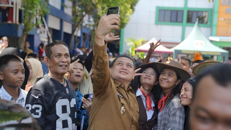 Wali Kota Munafri Ingatkan Kreativitas di Porseni SMPN 6 Makassar