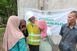 Bupati dan Baznas Gowa Kembali Salurkan Bantuan