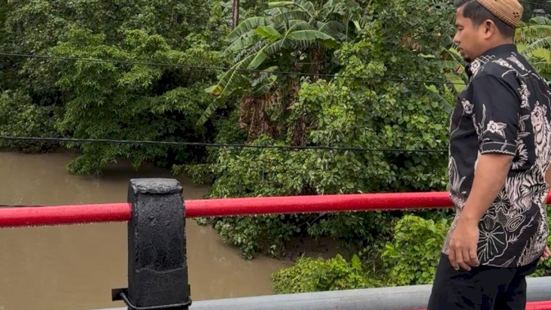 Tasming Hamid Tinjau Kondisi Sungai Usai Hujan Deras di Parepare, Komitmen Wujudkan Kota Bebas Banjir