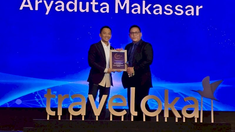 Aryaduta Makassar kembali menegaskan posisinya sebagai salah satu hotel dengan layanan terbaik di Indonesia setelah secara resmi menerima penghargaan &ldquo;Exceptional Guest Experience &ndash; Prestige&rdquo; dari Traveloka, platform perjalanan terkemuka di Asia Tenggara.