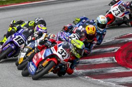 Dua Pebalap Muda AHM Bikin Indonesia Bangga: Ramadhipa Juara ETC, Veda Konsisten di JuniorGP Barcelona 2025