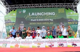 Gubernur Sulsel Luncurkan Program Mandiri Benih Padi Andalan