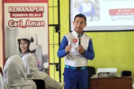 Astra Motor Sulsel Edukasi Safety Riding untuk Siswa SMKN 7 Takalar, Tekankan Budaya #Cari_Aman sejak Dini