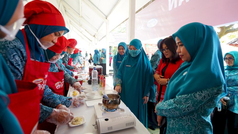Ketua TP PKK Sulsel Buka Kegiatan B2SA FEST