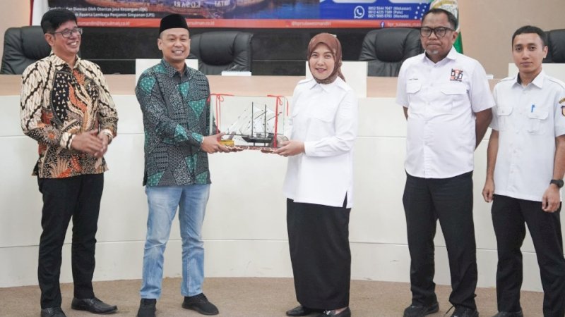 Wakil Wali Kota Makassar Ingatkan ASN Waspada Aktivitas Keuangan Ilegal