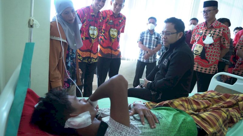 Wakil Bupati Gowa Pastikan Korban Busur di Bontoramba Dapat Perawatan Layak