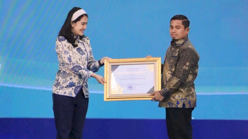 Parepare Diganjar Penghargaan Nasional atas Kecepatan Pemutakhiran Data Keluarga