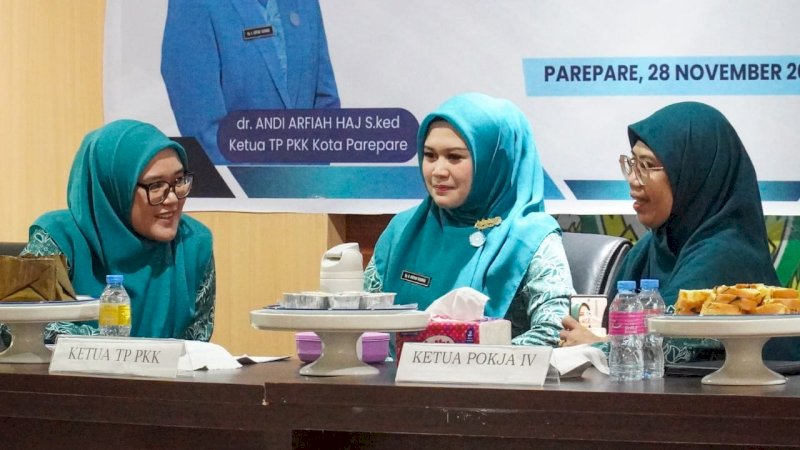 66 Kader Rumah Gizi Parepare Ikuti Pelatihan Penyajian Makanan Sehat dan Aman