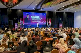 Gubernur Sulsel Hadiri Workshop SMK Go Global