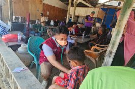 Tim Medis Pemprov di Sumatera dan Aceh Bergerak dari Rumah ke Rumah Bantu Korban Bencana