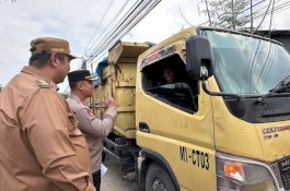 Sosialisasi, Bupati dan Kapolres Maros Turun Langsung Temui Sopir
