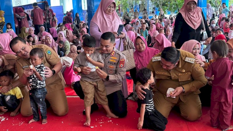 400 Anak di Maros Ikuti Gerakan Makan Telur Serentak untuk Tekan Angka Stunting