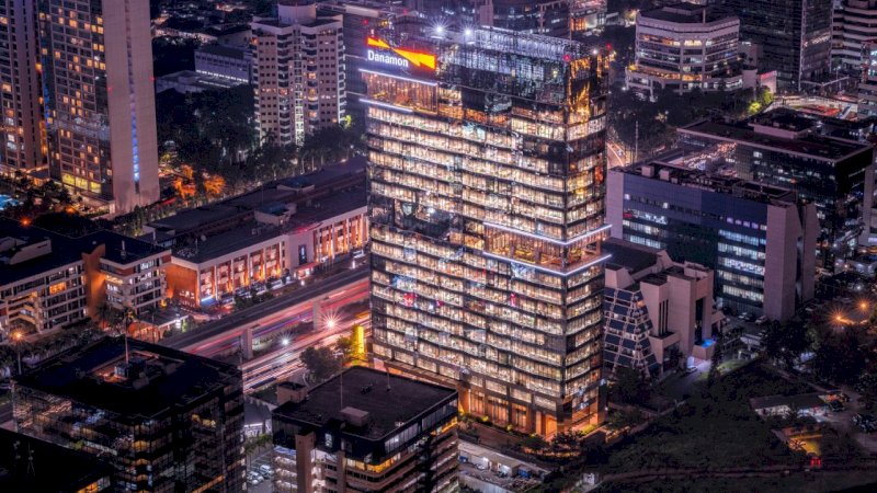 PT Bank Danamon Indonesia Tbk (&ldquo;Danamon&rdquo;) kembali meluncurkan Danamon Hadiah Beruntun 5.0 (DHB 5.0), program loyalitas unggulan yang tidak hanya menjadi bentuk apresiasi bagi nasabah setia, tetapi juga strategi untuk memperkuat pertumbuhan Dana Pihak Ketiga (DPK),