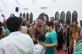 Jemaat PKBGT Sambut Hangat Kehadiran Wali Kota Munafri