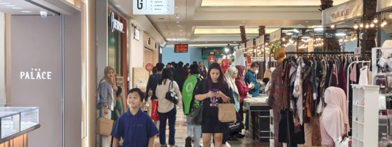 Lonjakan Pengunjung Warnai Pusat Perbelanjaan Makassar Selama Libur Nataru
