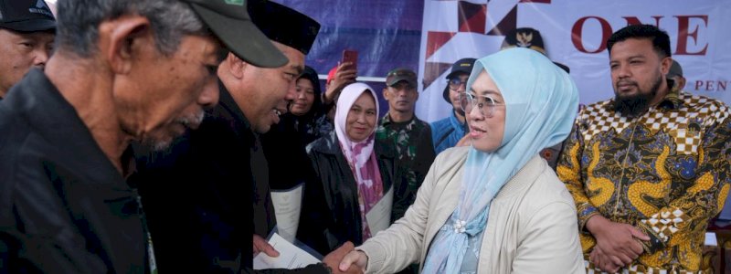 Pemkab Gowa Bagikan 3.608 Sertifikat PTSL ke Masyarakat Tinggimoncong