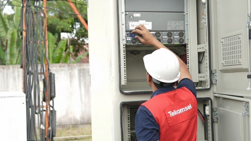 Telkomsel Area Pamasuka (Papua, Maluku, Sulawesi, dan Kalimantan) berhasil menjaga keandalan jaringan telekomunikasi selama periode Natal 2025 dan Tahun Baru 2026 (NARU), di tengah lonjakan signifikan konsumsi layanan digital masyarakat.