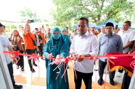 Gubernur Andi Sudirman Resmikan Rehab 136 Sekolah SMA, SMK dan SLB se-Sulsel 