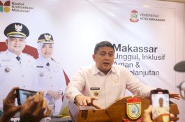 Makassar Diguyur Hujan dan Angin Kencang, Wali Kota Minta Warga Waspada dan Utamakan Keselamatan