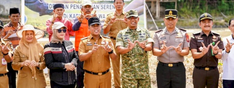Bupati Andi Rosman Gaspol Revolusi Hijau, 5.000 Pohon Ditanam di Jantung Kota Wajo