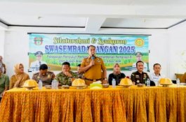 Bupati Wajo Hadiri Silaturahmi dan Syukuran Swasembada Pangan, Terima Penghargaan Nasional dari Presiden