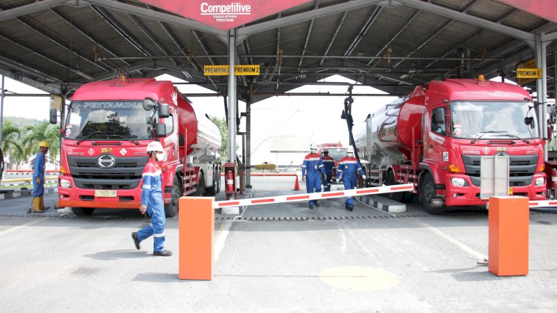 PT Pertamina Patra Niaga Regional Sulawesi menegaskan kesiapsiagaannya dalam mendistribusikan energi berupa BBM dan LPG ke wilayah Kabupaten Luwu, Luwu Timur, dan Luwu Utara segera setelah akses Jalan Trans Sulawesi di Desa Marabuana, Kabupaten Luwu, kembali dapat dilalui.