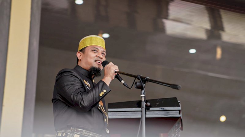 Gubernur Sulsel, Andi Sudirman Sulaiman.