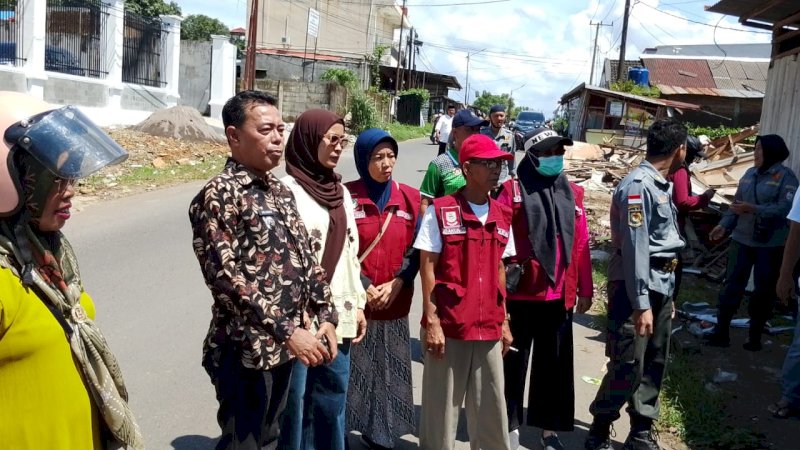 Pedagang Kaki Lima di Depan Asrama Haji Akhirnya Ditertibkan