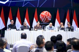 OJK Tunjuk Friderica Widyasari dan Hasan Fawzi sebagai ADK Pengganti, Pastikan Stabilitas Kepemimpinan