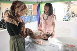 Pertamina Patra Niaga Regional Sulawesi Luncurkan Program CANDI POSITIF, Perkuat Layanan Kesehatan Terintegrasi Masyarakat Pesisir