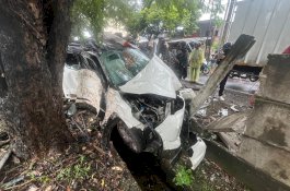 Kecelakaan Maut di Tol Reformasi, Pengemudi Mobil Raize Meninggal di Tempat